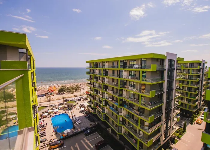 Cermar Apartment- Spa N Pool Beach Resort- Parking