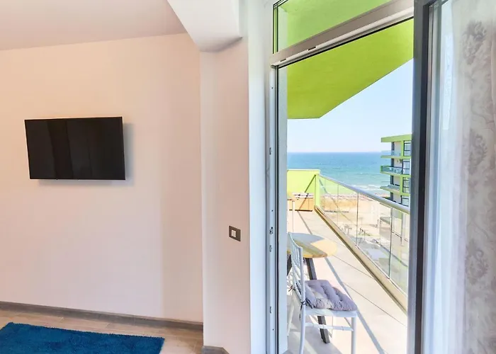 Cermar Apartment- Spa N Pool Beach Resort- Parking