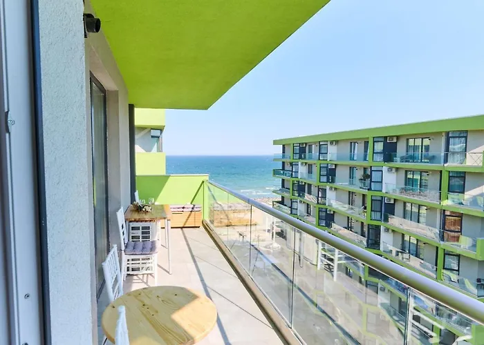 Cermar Apartment- Spa N Pool Beach Resort- Parking