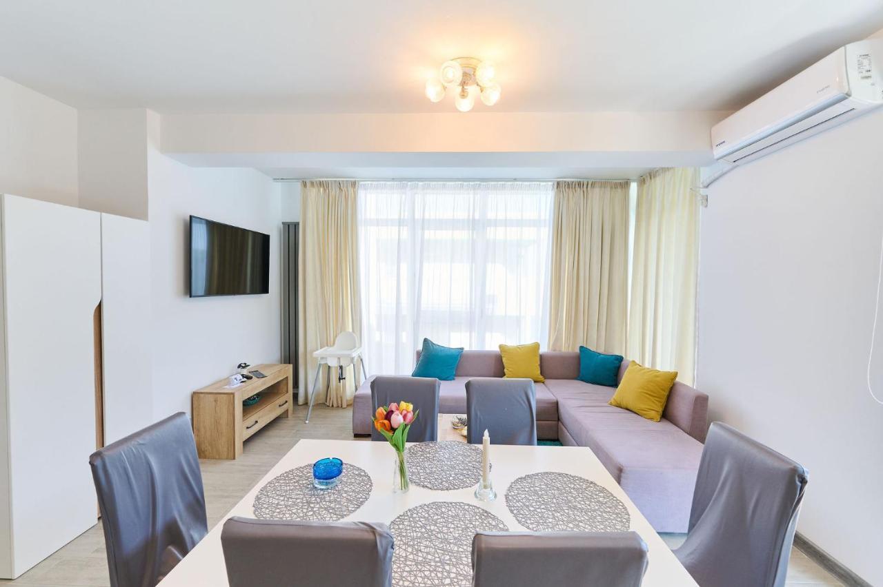 Cermar Apartment- N Pool Resort- Parking Apartment Mamaia