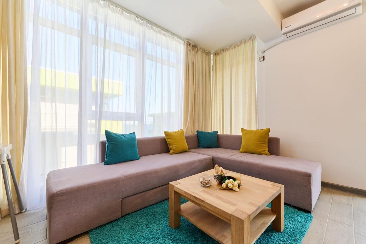 Cermar Apartment- N Pool Resort- Parking Mamaia