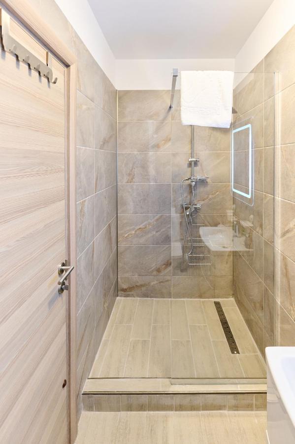 Apartment Cermar Apartment- N Pool Resort- Parking Mamaia